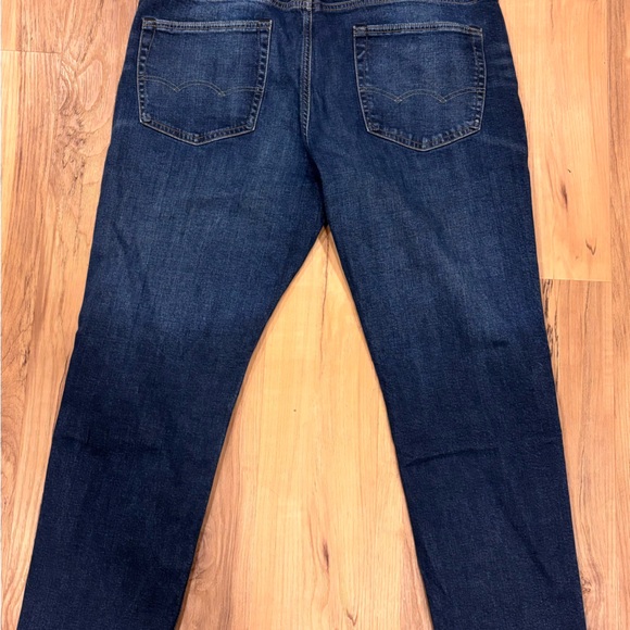 Men’s AE jeans - Picture 4 of 4